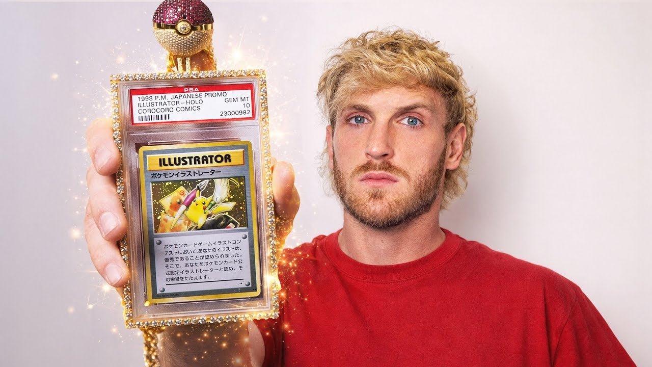 Logan Paul tenant la carte Pikachu Illustrator PSA 10 dans son collier serti de diamants